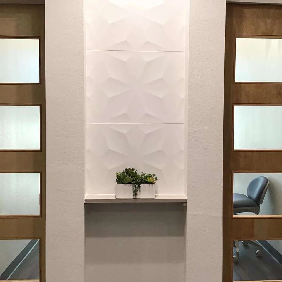 Hallway and niche in [Practice Name]
